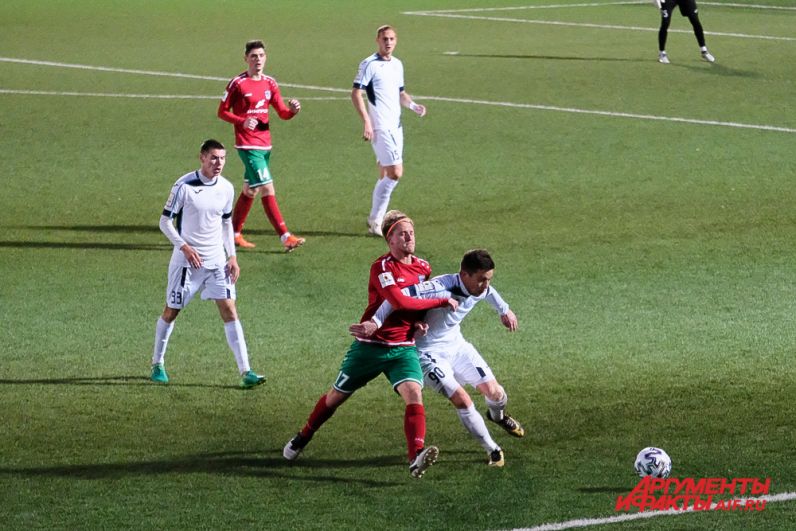 Футбольный матч «Звезда» – «Зенит» в Перми.