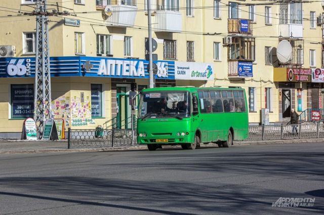 В Екатеринбурге приостановили работу крупного автобусного перевозчика