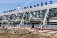 Новосибирский аэропорт «Толмачево» занял первое место по количеству пассажироперевозок. За девять месяцев 2020 года через него прошли почти три миллиона человек, точнее — 2908650 пассажиров.