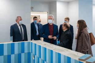 Осмотр головного здания детской поликлиники № 118 в Северном Бутове.