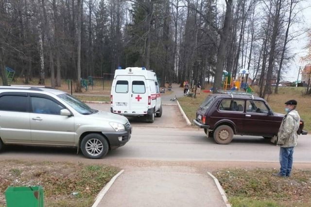 В Прикамье пожилой пешеход попал под колёса «Москвича»