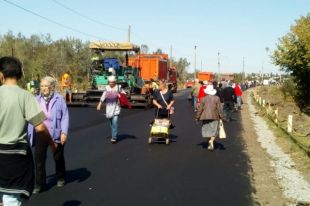 Семь из восьми выезжающих из ОРЛО заражены коронавирусом, - Луганская ОГА