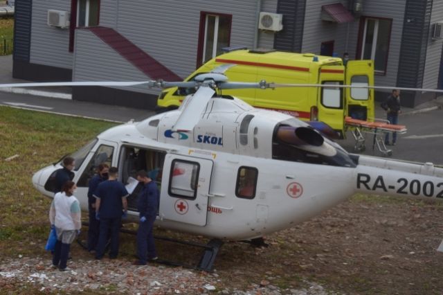 Санитарный вертолет доставил из Тулы в Чебоксары тяжелобольного пациента