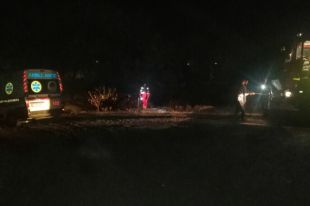 В Донецкой области автомобиль скорой помощи застрял в песке: детали