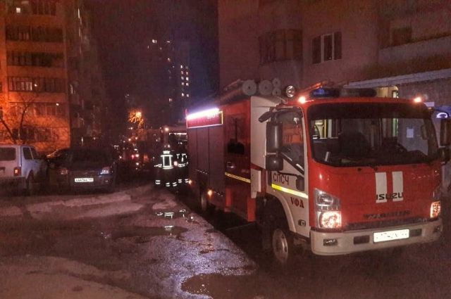 В Уфе три человека погибли на пожаре в жилом доме
