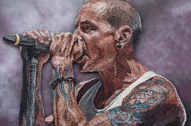 Тульский художник создает оригинальные картины из нитей и гвоздей