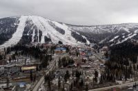 Кузбассовцы смогут провести зимние выходные на горнолыжном курорте и при этом не пользоваться личным автотранспортом.