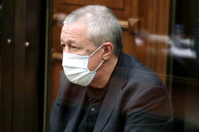 Михаил Ефремов в Московском городском суде во время рассмотрения апелляционной жалобы.