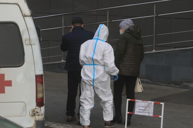 Уже 402 жителя Омской области скончались от коронавируса