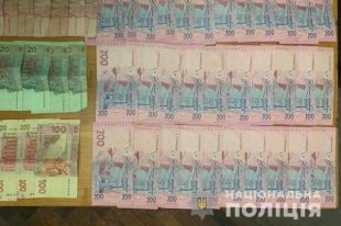 В Киевской области задержали подозреваемого в подкупе избирателей.