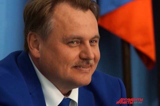 За то, чтобы лишить Юрия Уткина полномочий председателя гордумы, проголосовали 32 депутата.