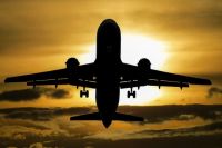 Самолет из Тюмени не смог приземлиться в аэропорту Салехарда