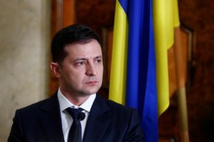 Из-за решения КСУ Украина может лишиться финансовой поддержки, - Зеленский