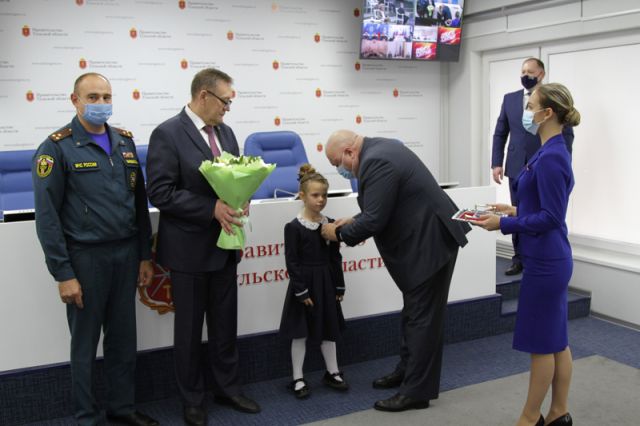 Юную тулячку, спасшую тонущего мальчика, наградили медалью Совета Федерации