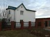 Виталий вместе с матерью, отчимом и сестренкой жил в этом доме.