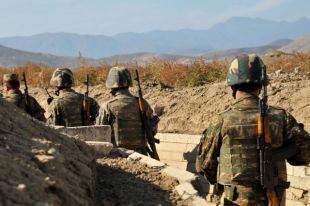 ООН: Обстрелы жилищ мирного населения в Карабахе - военные преступления