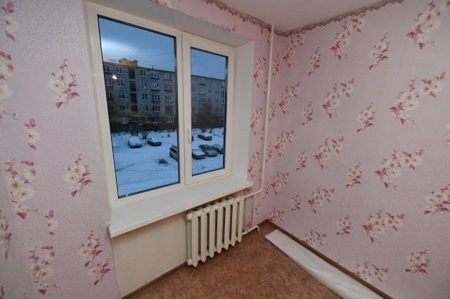 Два дома для жителей аварийных квартир готовятся сдать в Псковской области