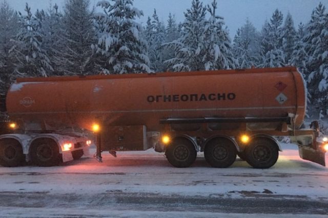 Ущерб от кражи топлива превысил 700 тысяч рублей.