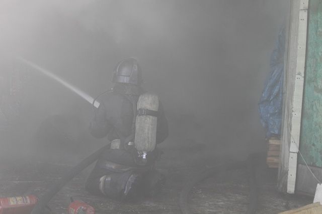 В Петропавловске случился пожар в жилой пятиэтажке