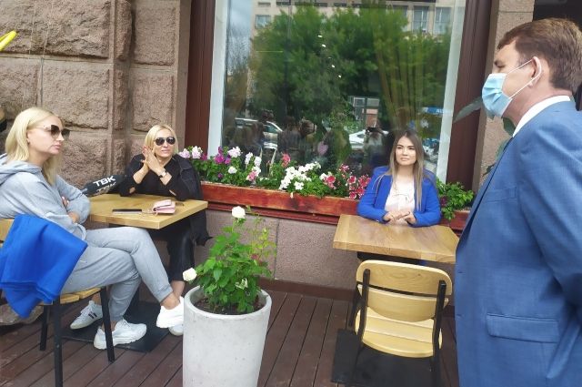 Проверяющие ищут ковид-нарушителей в кафе, ресторанах и столовых Ставрополя