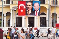 «Отцы нации»: Ататюрк и Эрдоган.