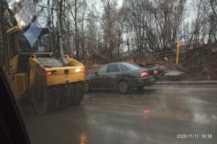 Новосибирцев возмущает дорожный ремонт в дождливую погоду.