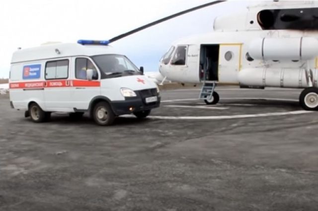 Из Светлого в Оренбург вертолетом санавиации доставили двух тяжелобольных