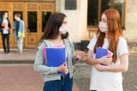 В МОН подсчитали доходы от обучения иностранных студентов.