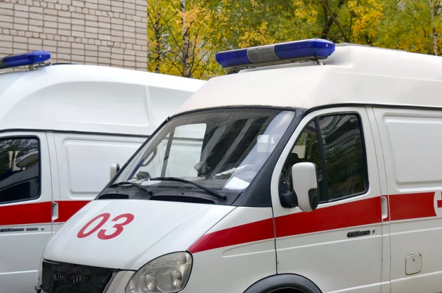 Автомобили скорой в Омске приезжают на вызов с пневмонией за 90 минут