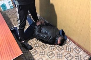 В Борисполе мужчина изнасиловал несовершеннолетнюю девочку