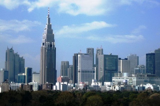 В центре Токио загорелся строящийся небоскреб | Происшествия | Аргументы и  Факты