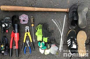 Во Львове задержали банду, грабившую офисы, магазины и банкоматы