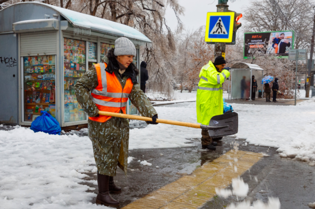 Накануне зимы в Ростове судят чиновников укравших деньги на уборку снега