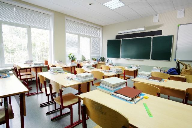 В школах Ульяновска вводится частично дистанционный формат обучения