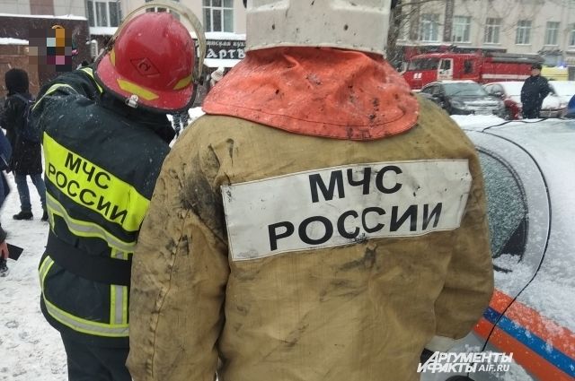 Трёх человек спасли на пожаре в Ижевске