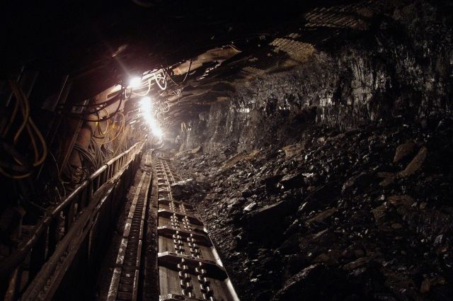 В горной выработке в Кузбассе погиб шахтер