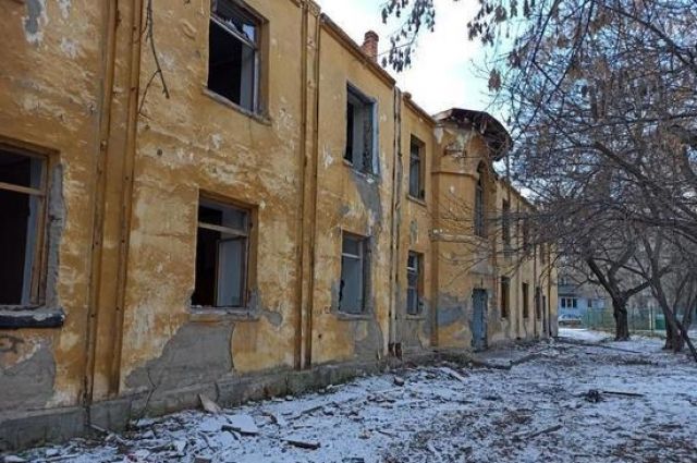 Прокуратура потребовала от мэрии Челябинска снести аварийный дом