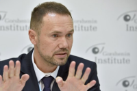 В МОН назвали причины введения школьного обучения с пяти лет