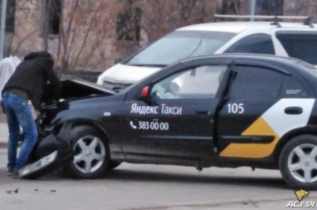 В Новосибирске стало больше ДТП с такси.