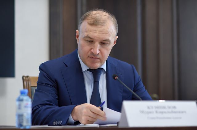 Мурат Кумпилов: важно в срок завершить работу по национальным и регпроектам