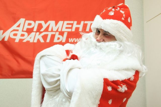 Деда Мороза и Снегурочку не пустят в школы и детские сады Ростова