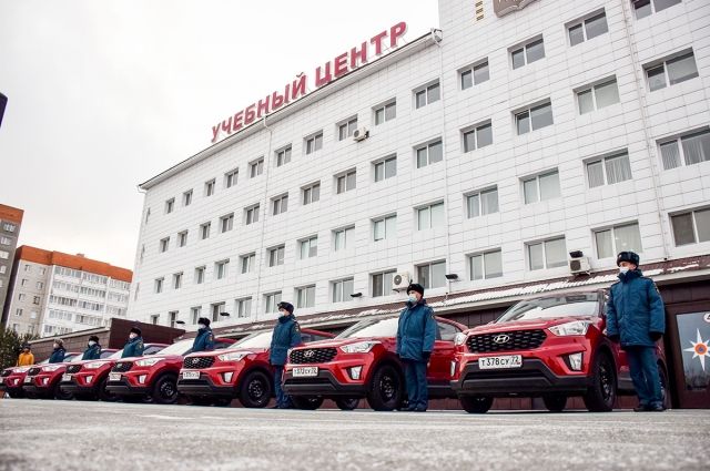В органы дознания по пожарам Тюменской области поступили новые автомобили