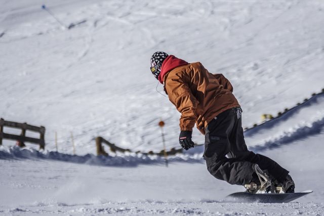 В Шерегеше сноубордист разбился на склоне горы Зелёная