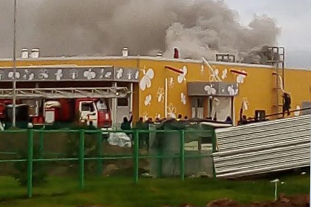 Губернатор: При возгорании в строящейся больнице в Пскове пострадавших нет