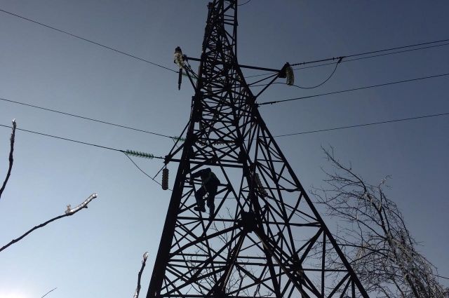 Оборонэнерго: «Запитываем» поселки Русского электричеством