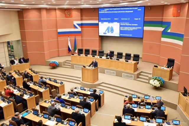 Депутаты республиканского парламента приняли обращение к Совету Федерации и Госдуме.