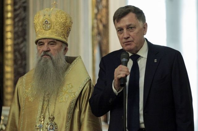 Макаров поздравил митрополита Варсонофия с награждением орденом Почета