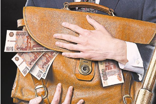 Экс-руководитель АО «Желдорреммаш» выплатит штраф за совершение преступных присвоений денег фирмы. 