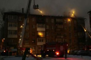 Площадь пожара составила 400 квадратных метра.