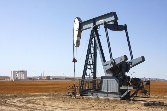 Страны ОПЕК+ решили увеличить добычу нефти на 0,5 млн баррелей в сутки